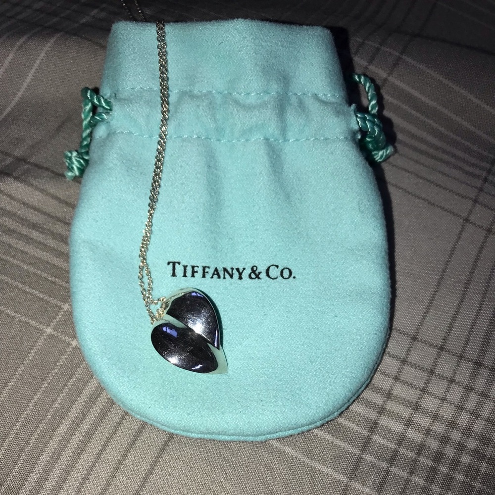 tiffany and co necklace